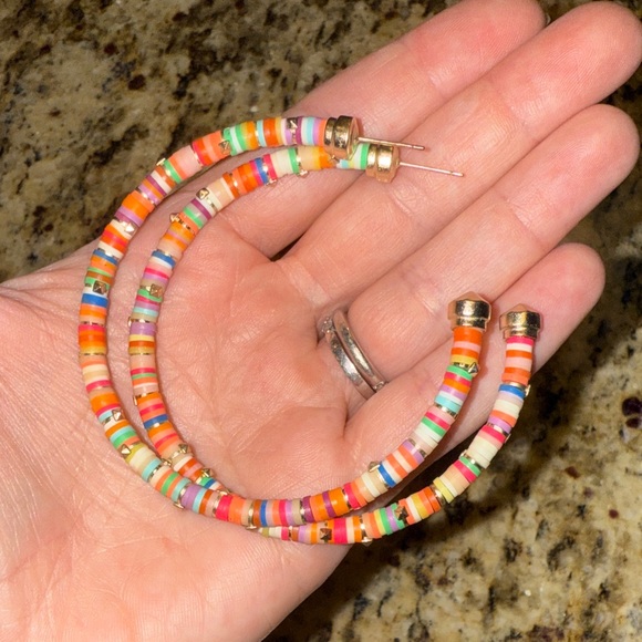 Kendra Scott Colorful Beaded Gold Hoop Earrings - Picture 2 of 4